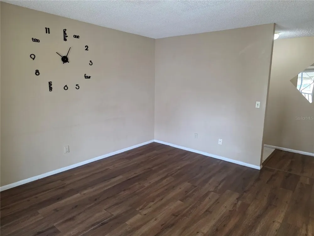 9941 BARLEY CLUB DRIVE #3 Orlando, FL 32837