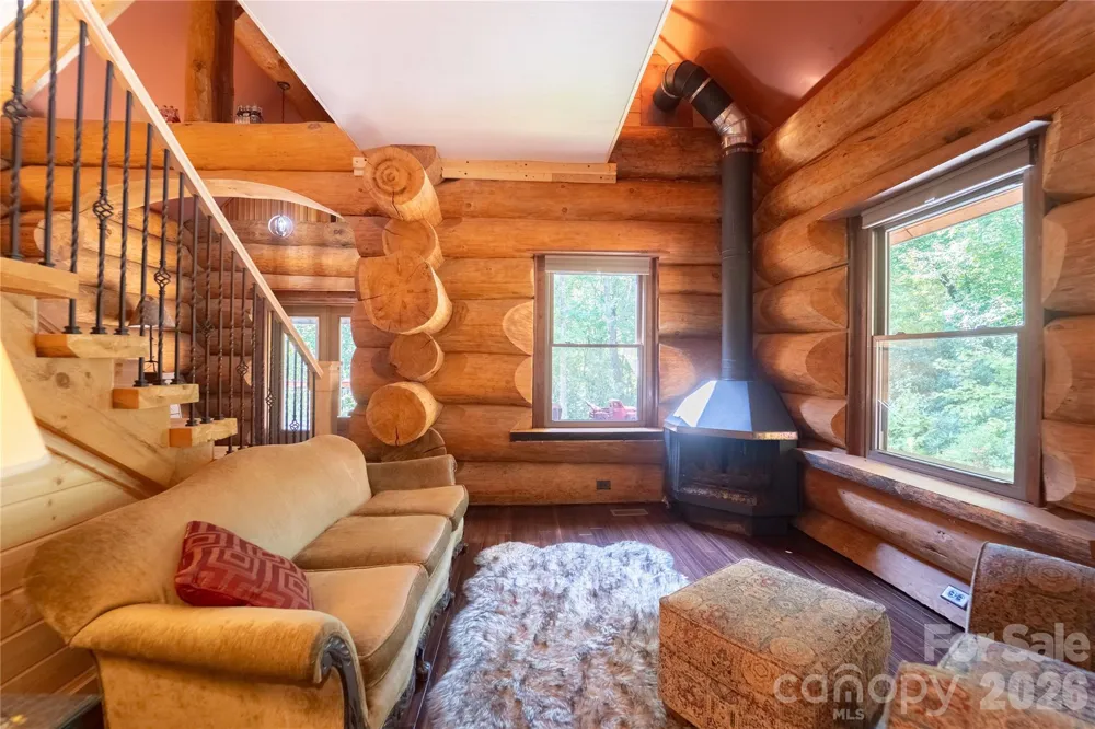 142 W Southwood Drive Brevard, NC 28712