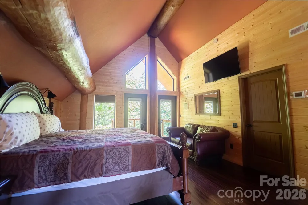 142 W Southwood Drive Brevard, NC 28712