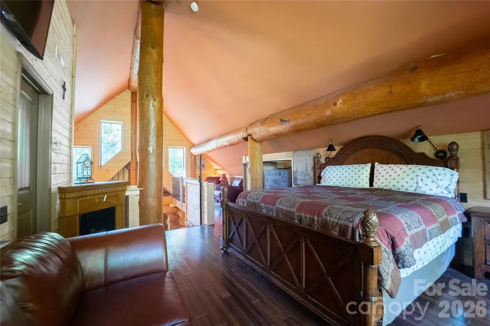 142 W Southwood Drive Brevard, NC 28712