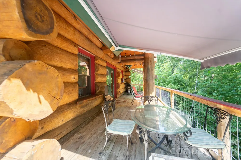 142 W Southwood Drive Brevard, NC 28712