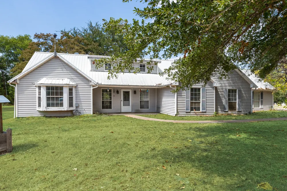 5910 County Road 3515 Quinlan, TX 75474