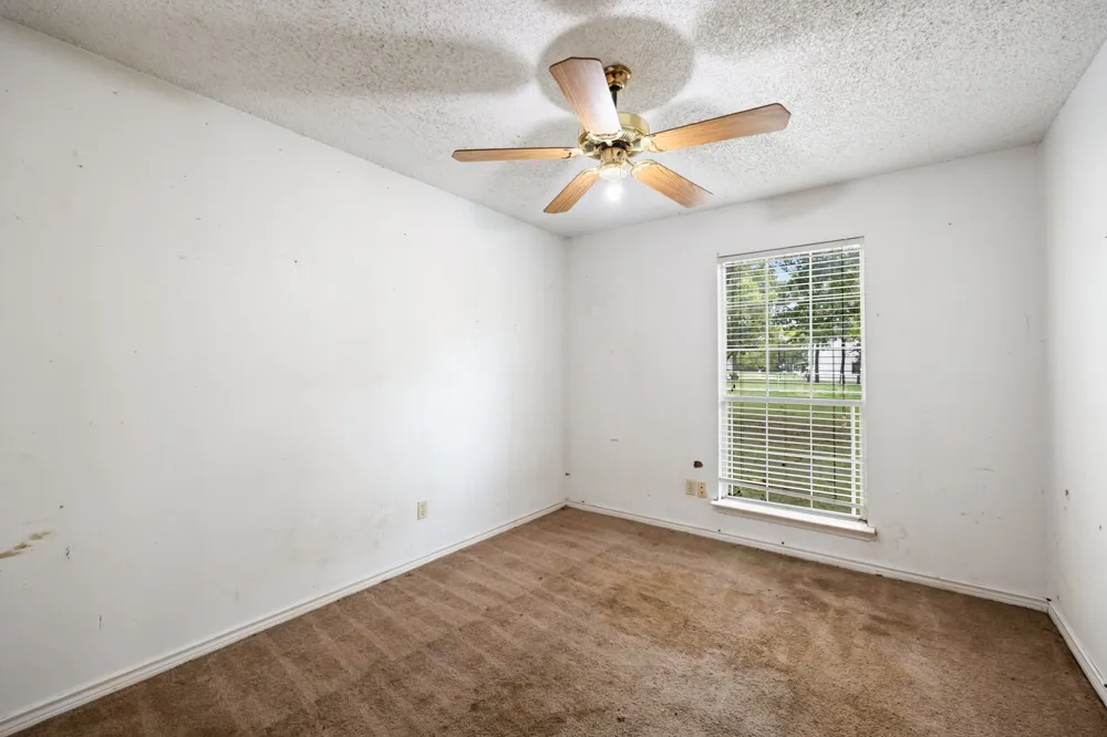 5910 County Road 3515 Quinlan, TX 75474