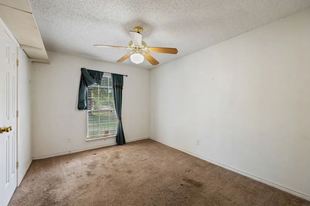 5910 County Road 3515 Quinlan, TX 75474