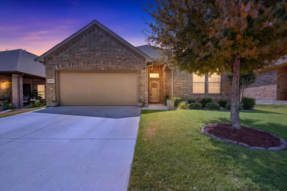 5817 Stream Drive Fort Worth, TX 76137