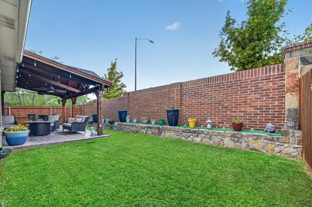 5817 Stream Drive Fort Worth, TX 76137
