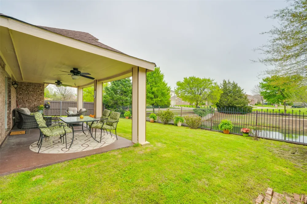 2035 Matagorda Lane Grand Prairie, TX 75052