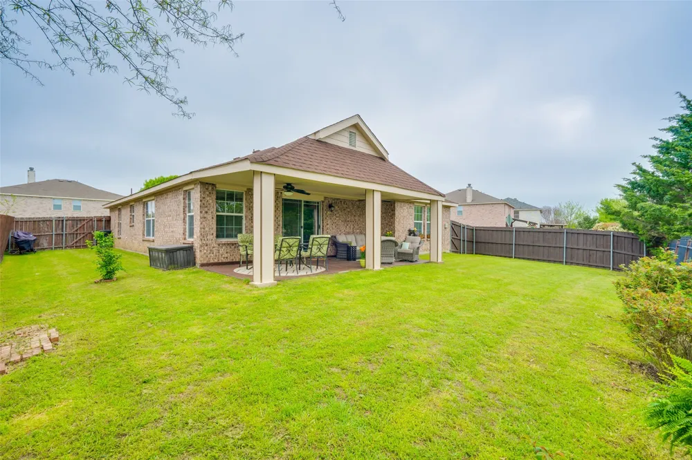 2035 Matagorda Lane Grand Prairie, TX 75052
