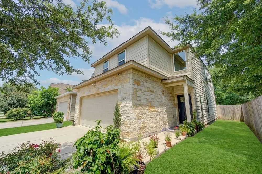 6314 Cebra Street Houston, TX 77091