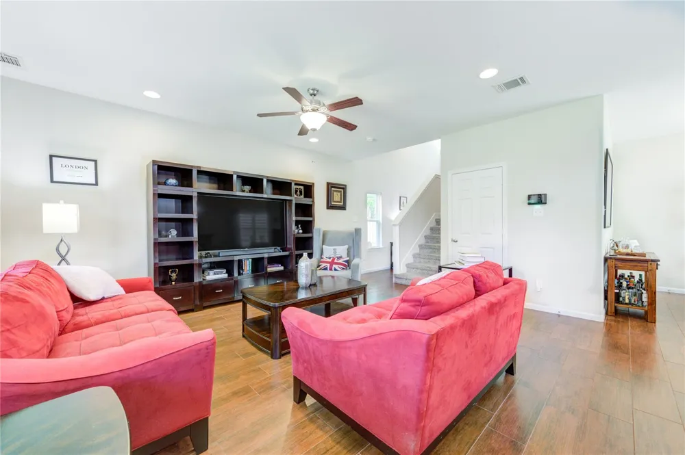 6314 Cebra Street Houston, TX 77091