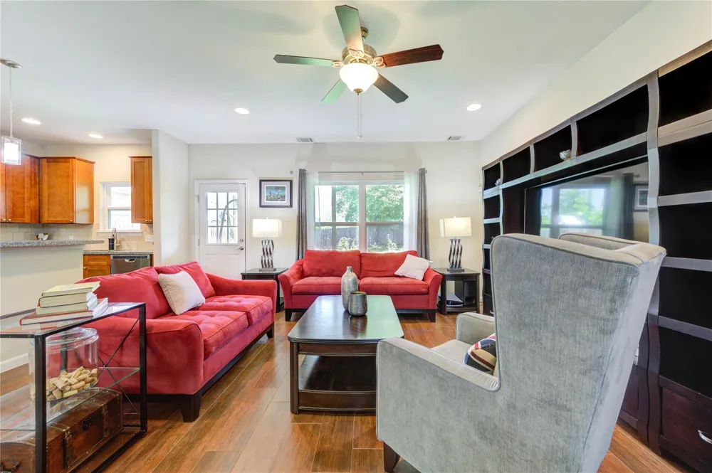 6314 Cebra Street Houston, TX 77091