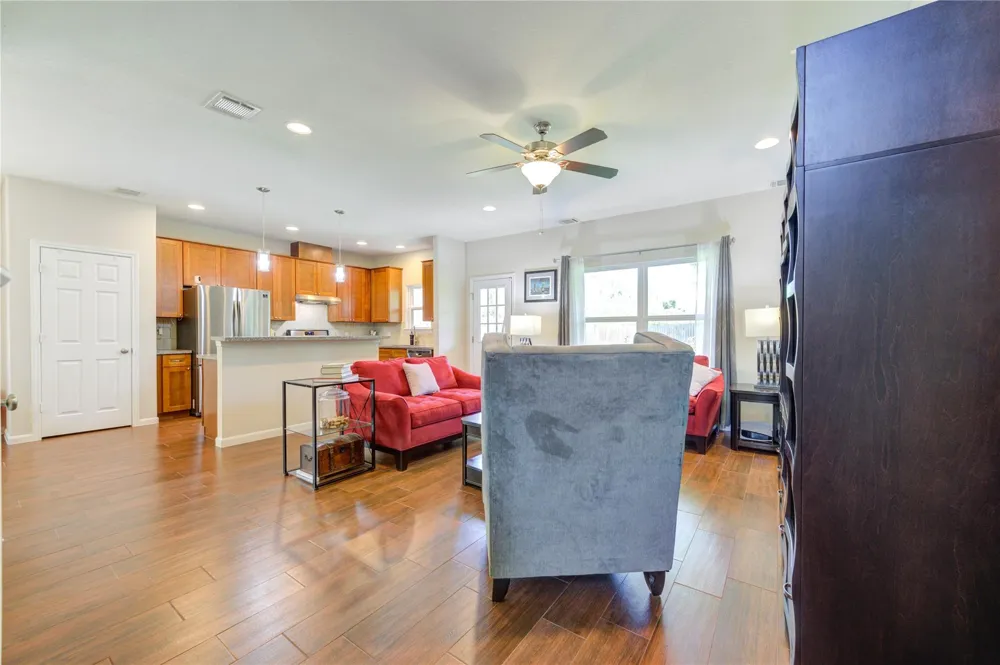 6314 Cebra Street Houston, TX 77091