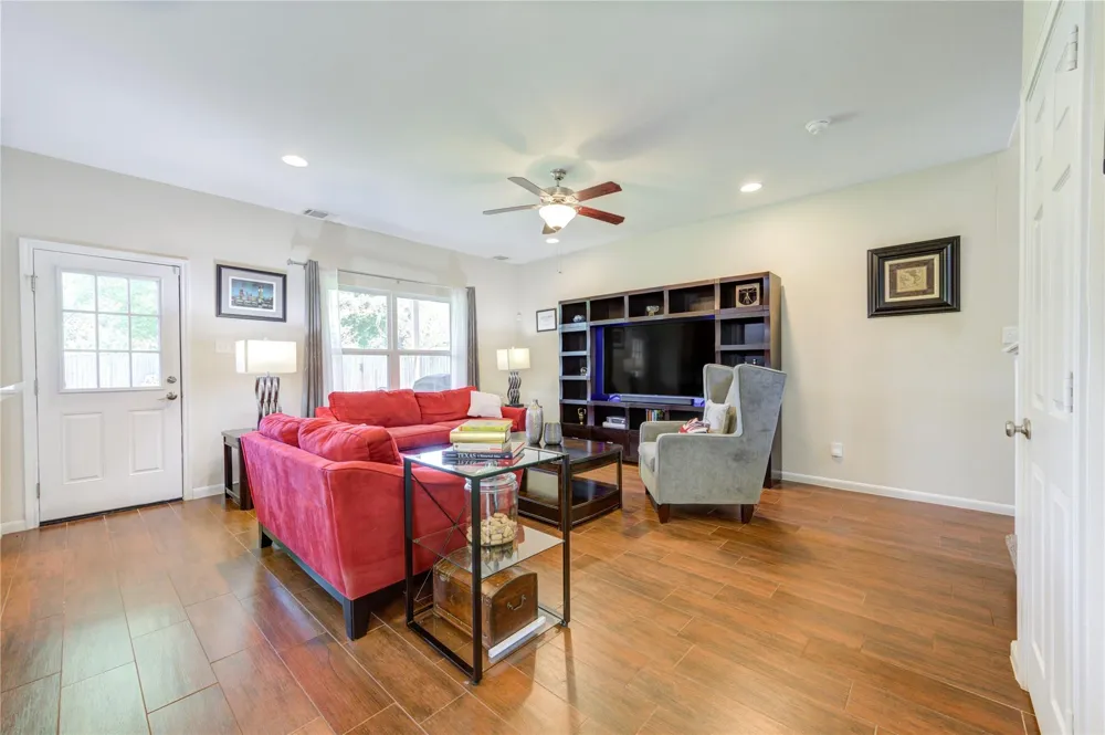 6314 Cebra Street Houston, TX 77091