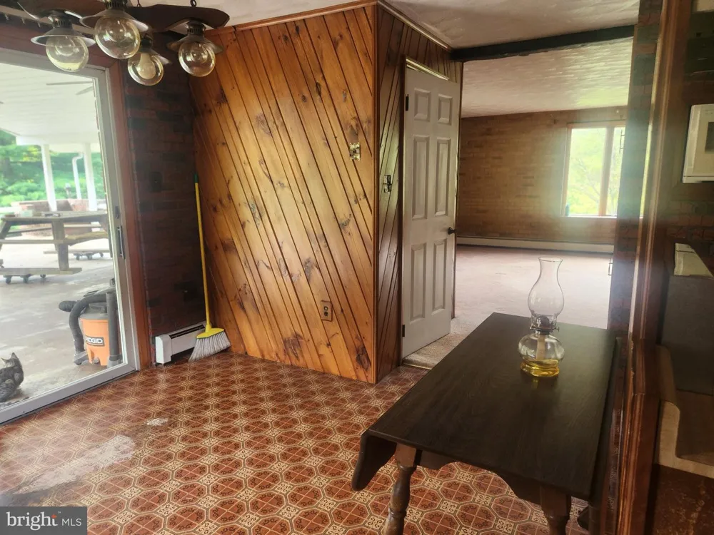 17059 SMITH VALLEY ROAD Mapleton Depot, PA 17052