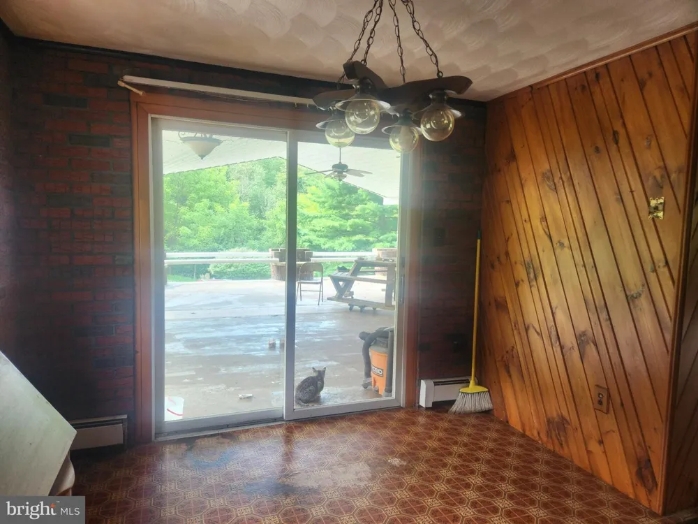 17059 SMITH VALLEY ROAD Mapleton Depot, PA 17052