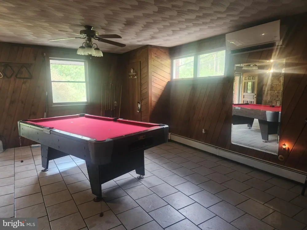 17059 SMITH VALLEY ROAD Mapleton Depot, PA 17052