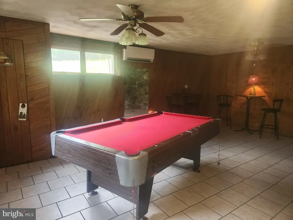 17059 SMITH VALLEY ROAD Mapleton Depot, PA 17052