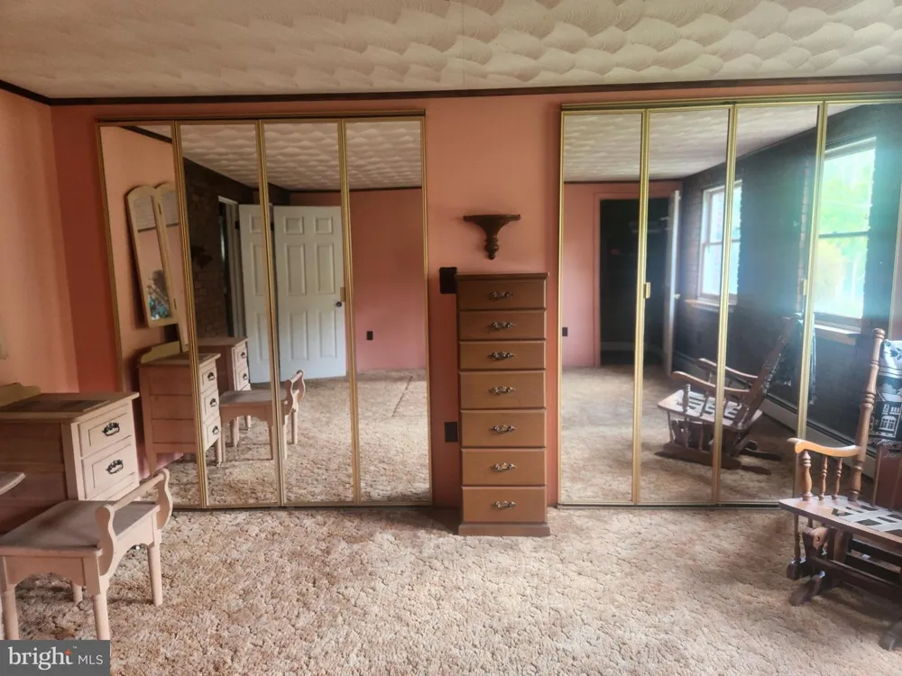 17059 SMITH VALLEY ROAD Mapleton Depot, PA 17052