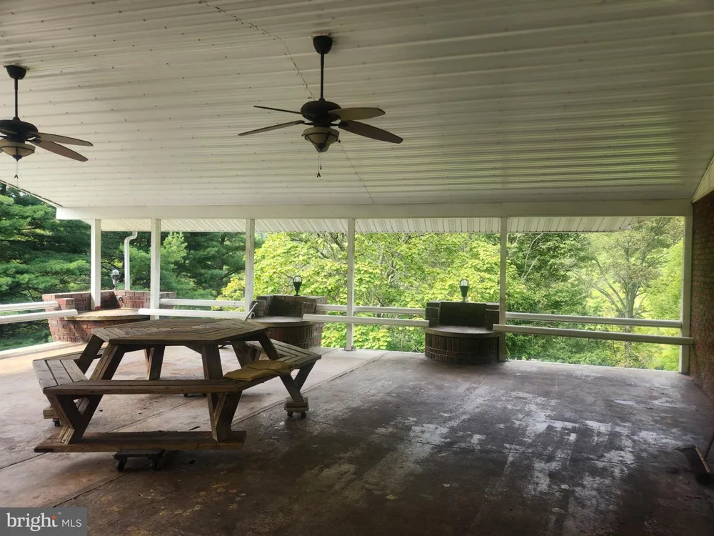 17059 SMITH VALLEY ROAD Mapleton Depot, PA 17052