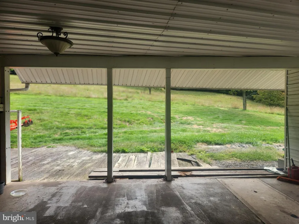 17059 SMITH VALLEY ROAD Mapleton Depot, PA 17052