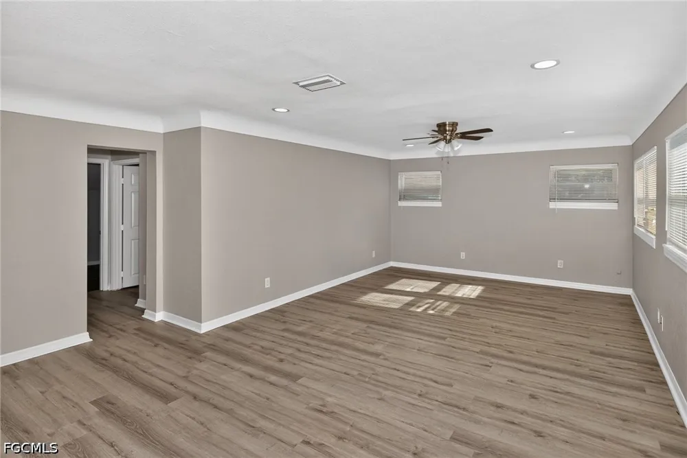 Aragon Way S St Petersburg, FL 33705