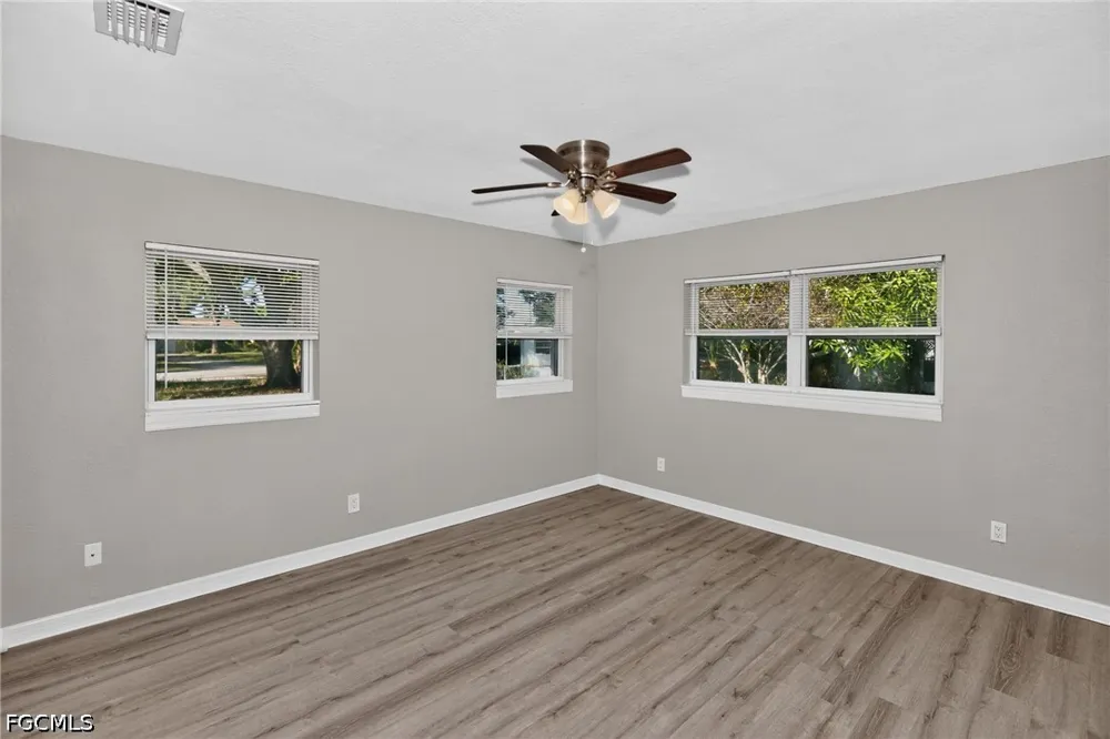 Aragon Way S St Petersburg, FL 33705
