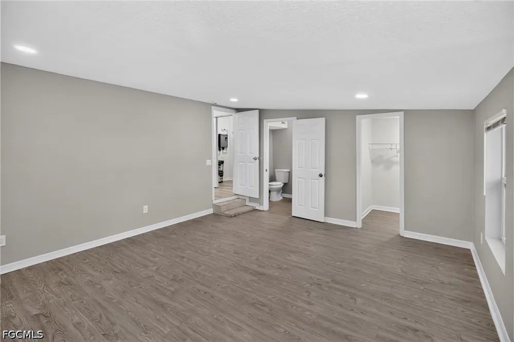 Aragon Way S St Petersburg, FL 33705