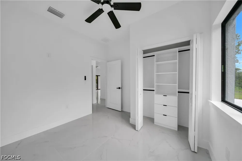 E 15th Street Lehigh Acres, FL 33972