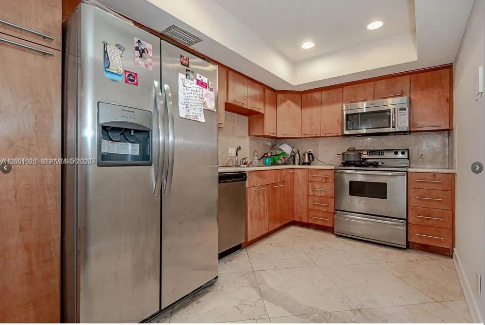 4000 Hills Dr #29 Hollywood, FL 33021