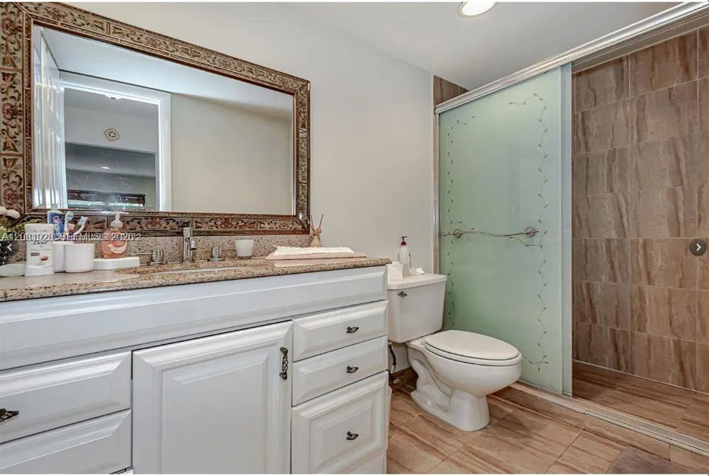 4000 Hills Dr #29 Hollywood, FL 33021