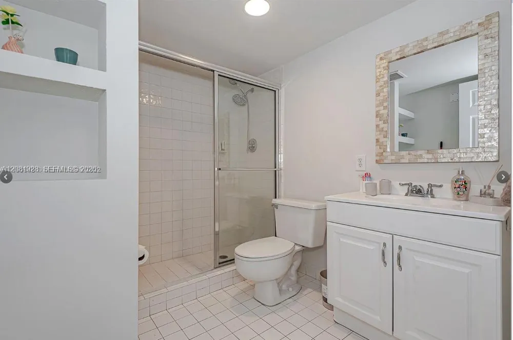4000 Hills Dr #29 Hollywood, FL 33021