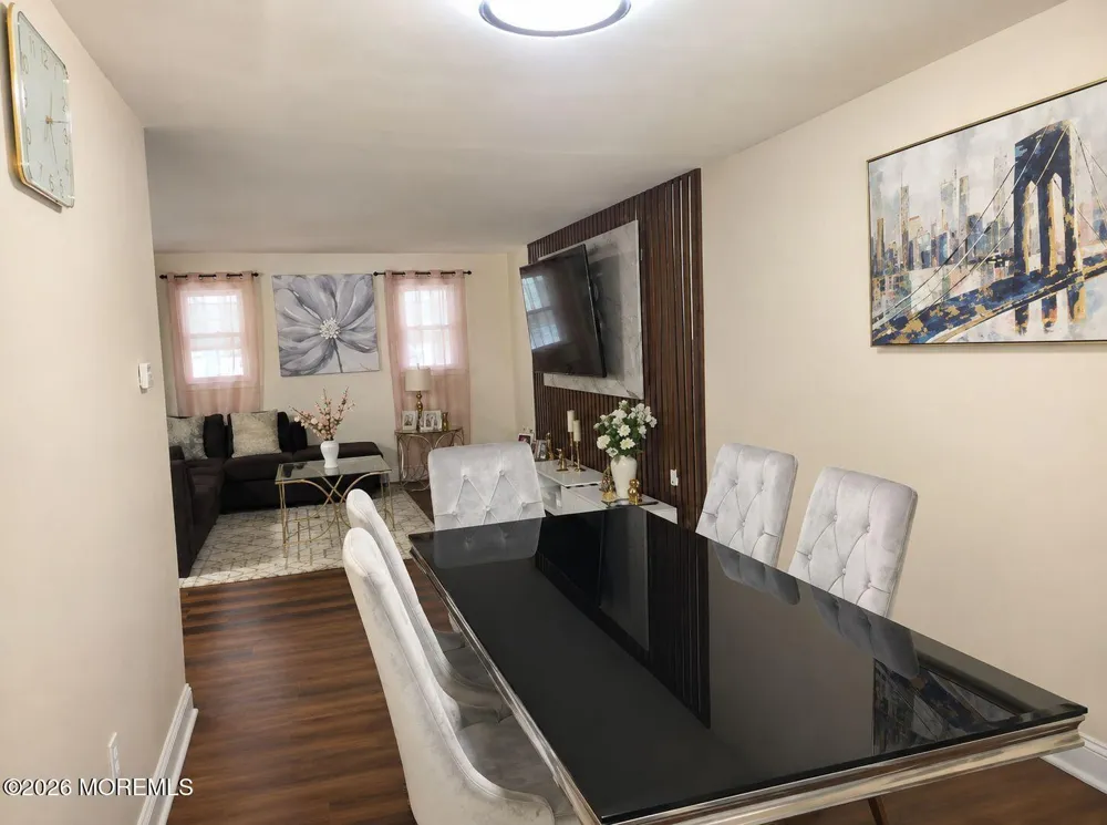 3811 Caverow Avenue Pennsauken, NJ 08110