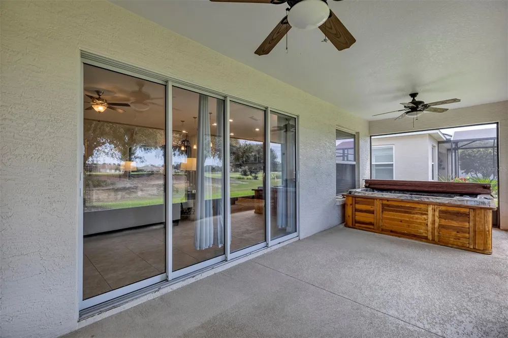 27131 ROANOKE DRIVE Leesburg, FL 34748