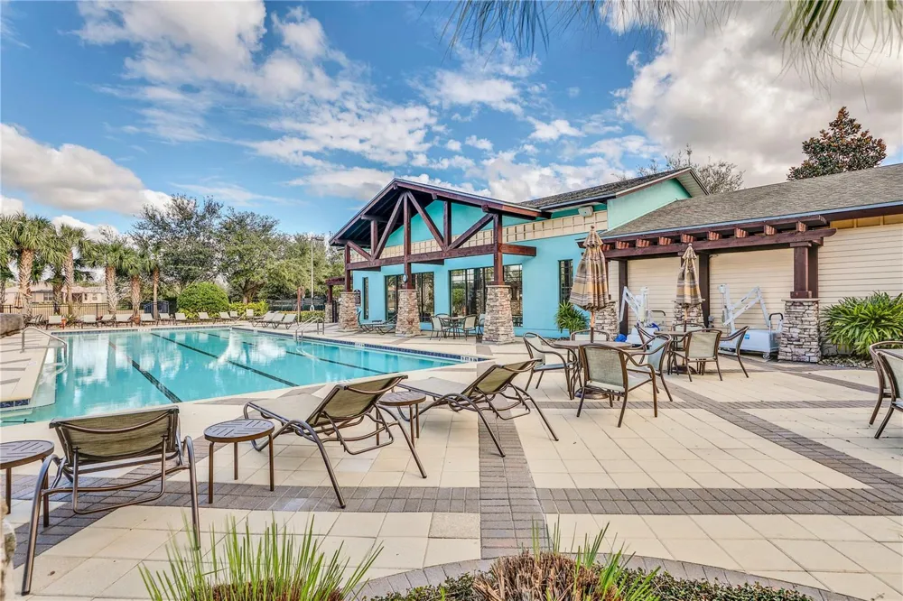 27131 ROANOKE DRIVE Leesburg, FL 34748