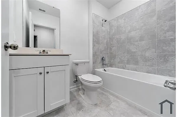 537 SEA TURTLE LANE Haines City, FL 33844