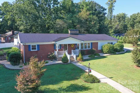 105 Merrywood Drive