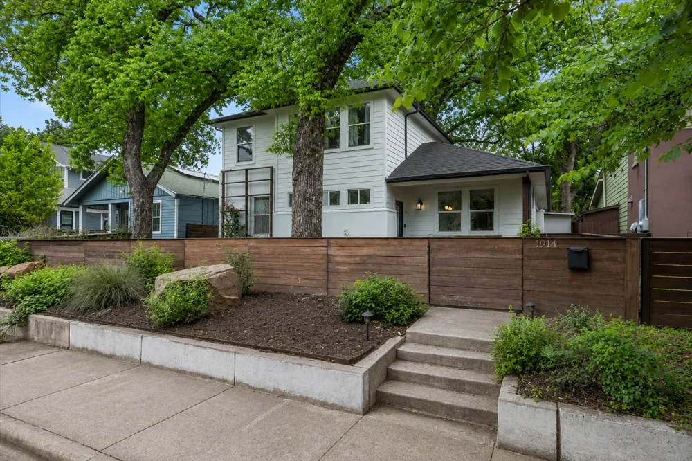 1914 Garden Street Austin, TX 78702