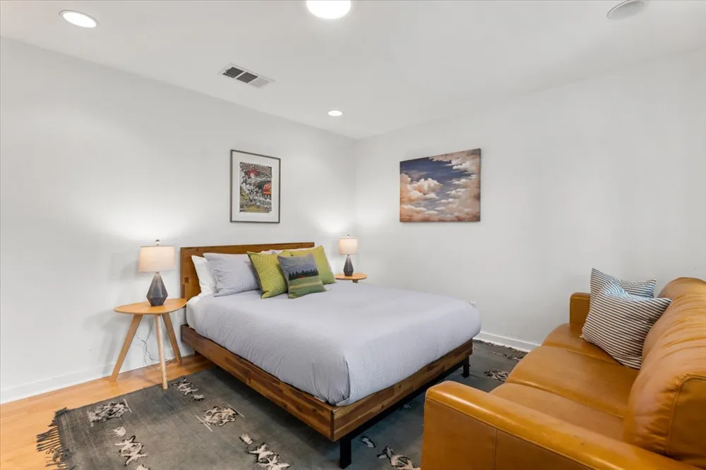 1914 Garden Street Austin, TX 78702