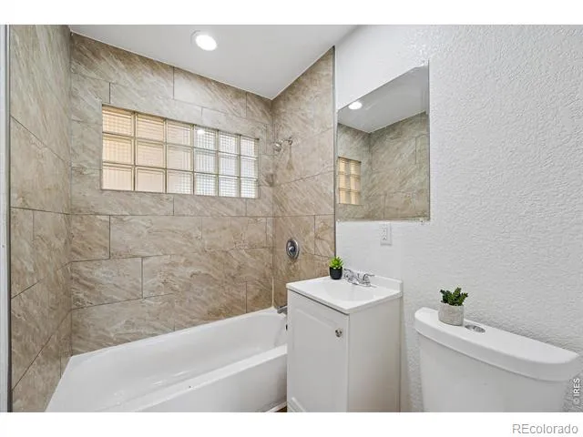 1325 Lima Street Aurora, CO 80010