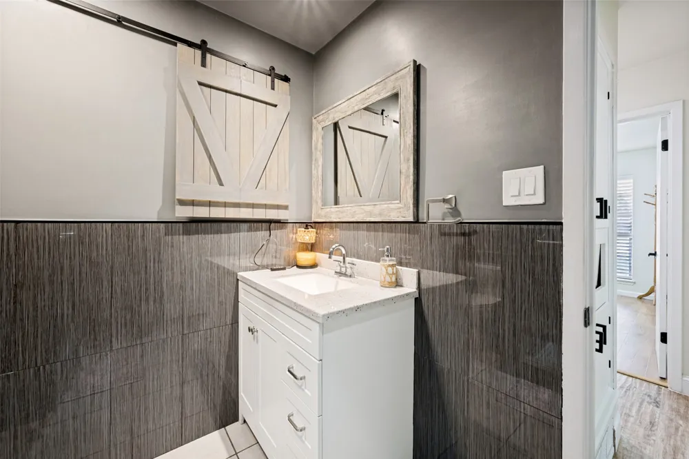 7008 Beaty Street Fort Worth, TX 76112