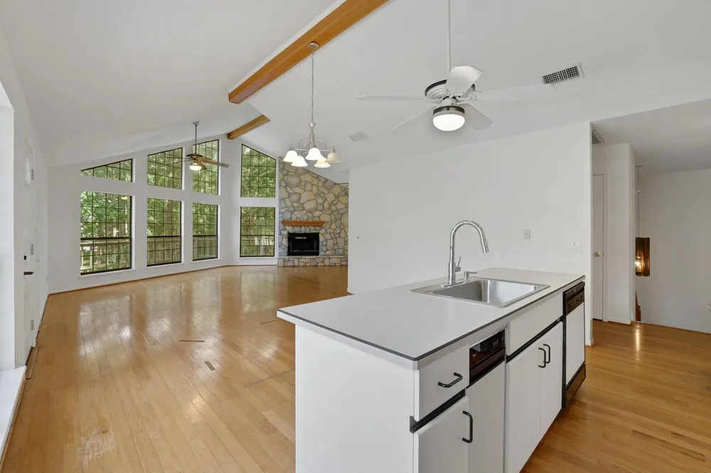 200 Johnson Road Coldspring, TX 77331