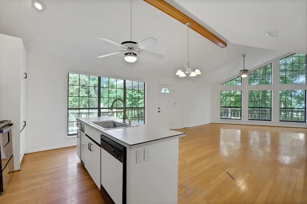 200 Johnson Road Coldspring, TX 77331