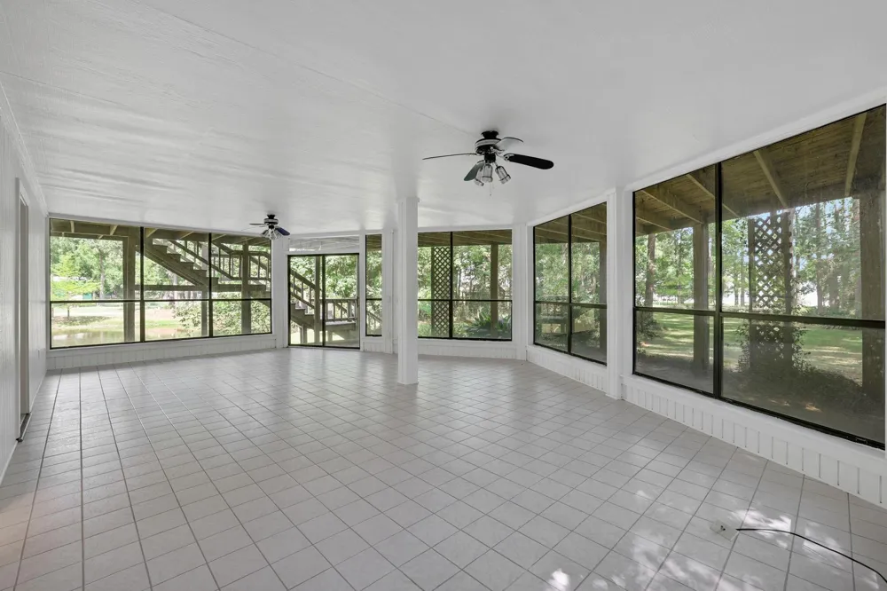 200 Johnson Road Coldspring, TX 77331