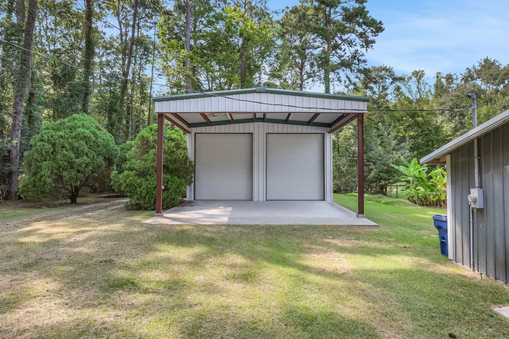 200 Johnson Road Coldspring, TX 77331