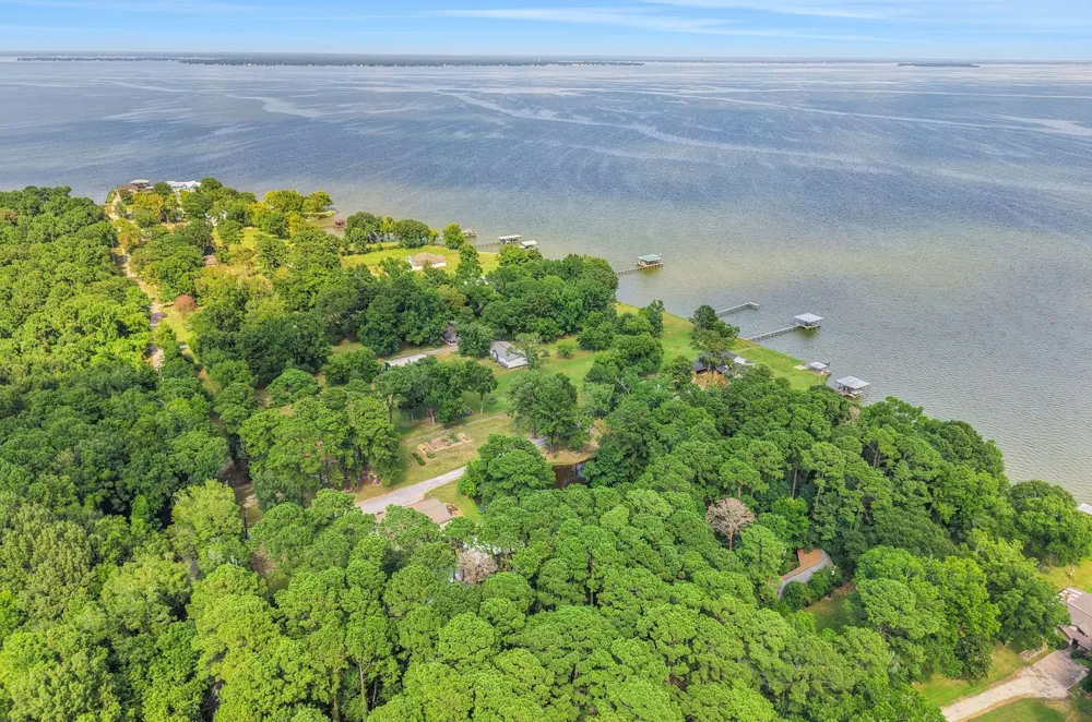 200 Johnson Road Coldspring, TX 77331