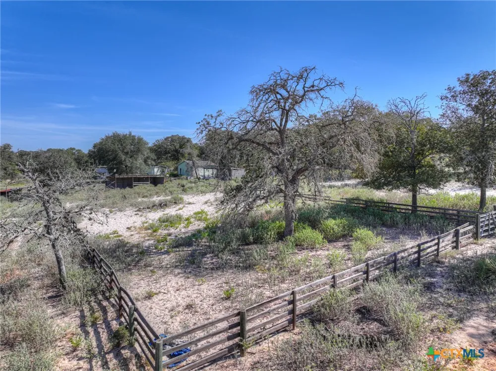 3912 Hickory Forrest Drive Seguin, TX 78155