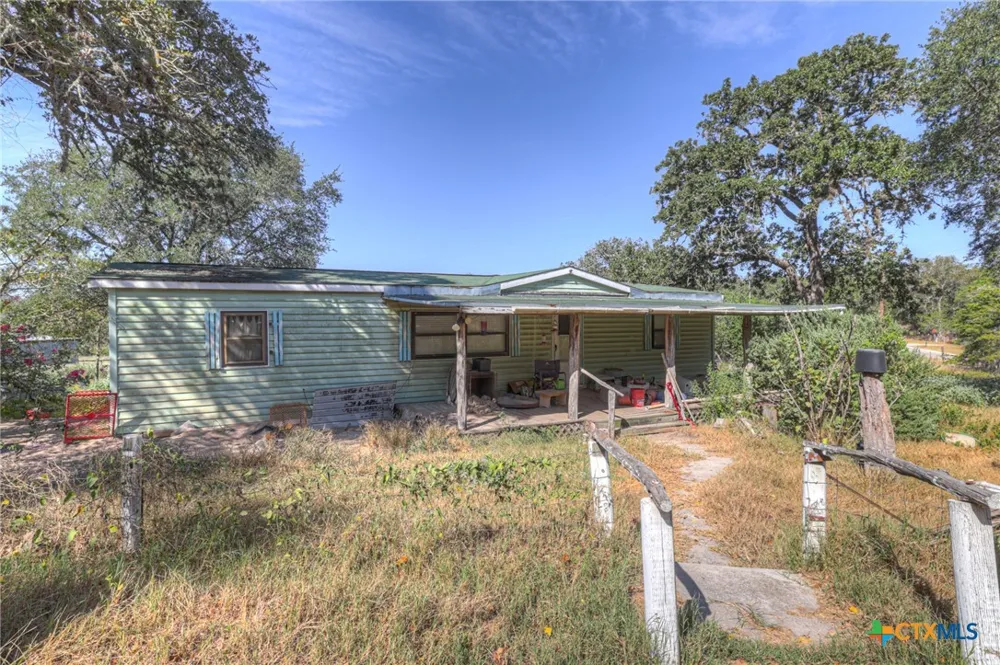 3912 Hickory Forrest Drive Seguin, TX 78155