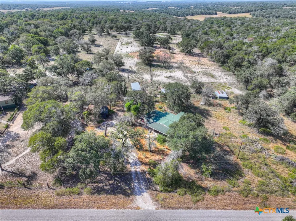 3912 Hickory Forrest Drive Seguin, TX 78155