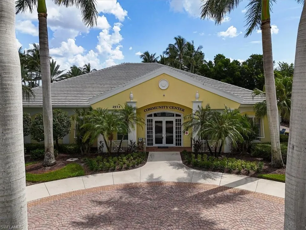 2612 Vareo Court Cape Coral, FL 33991