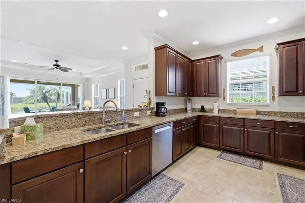 2612 Vareo Court Cape Coral, FL 33991